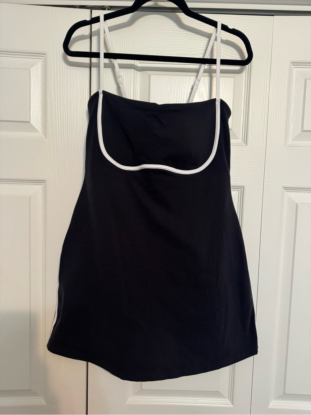 ALO Airbrush streamlined dress black/white